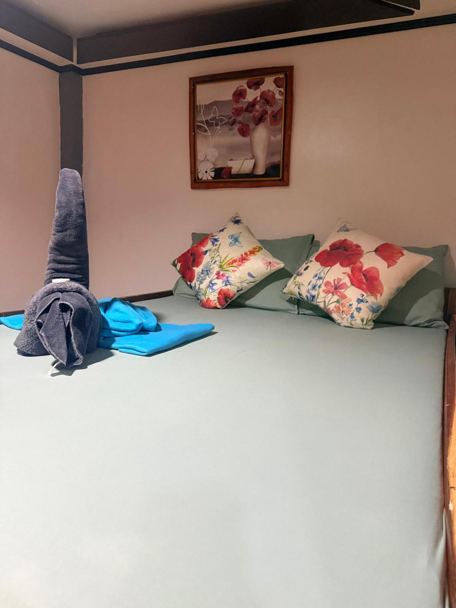Lolo Bob'S Bed And Breakfast El Nido Exteriör bild